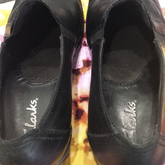 Clark’s slip on - Picture 5 of 7